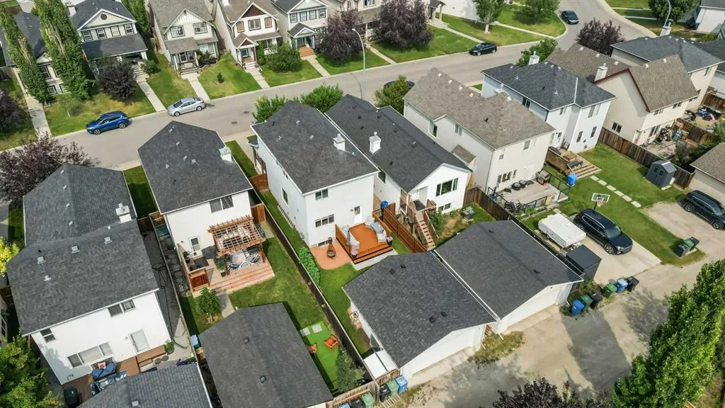 67 Copperfield Heights SE