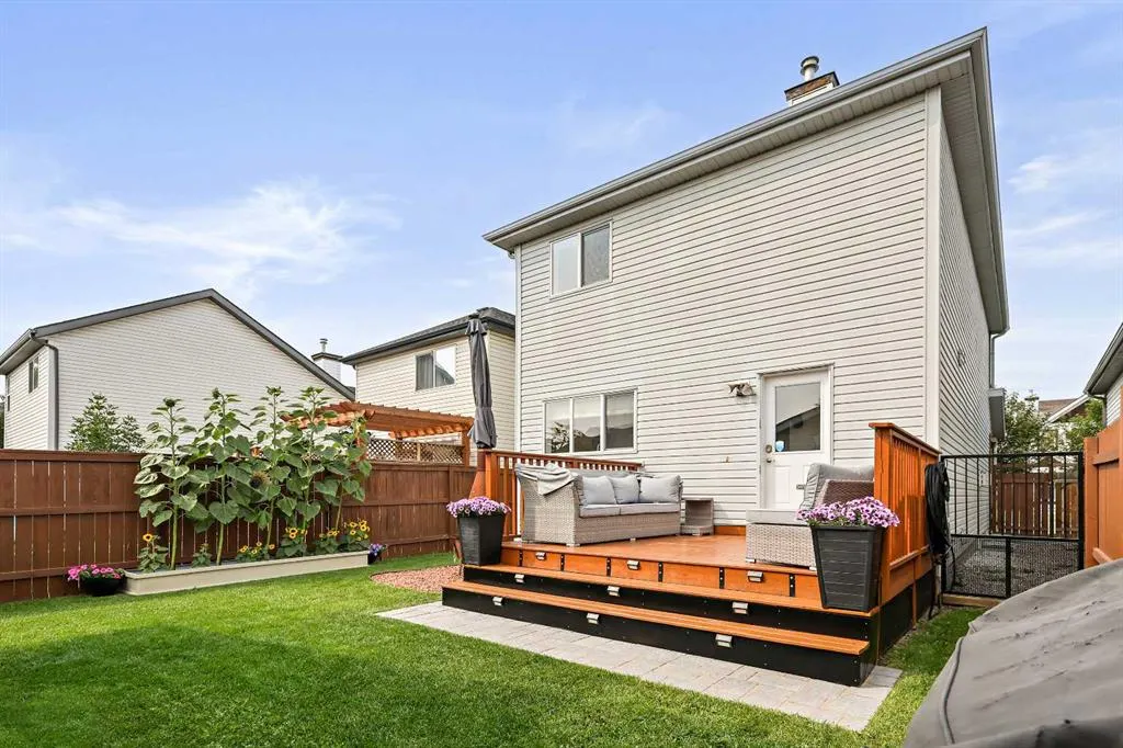 67 Copperfield Heights SE