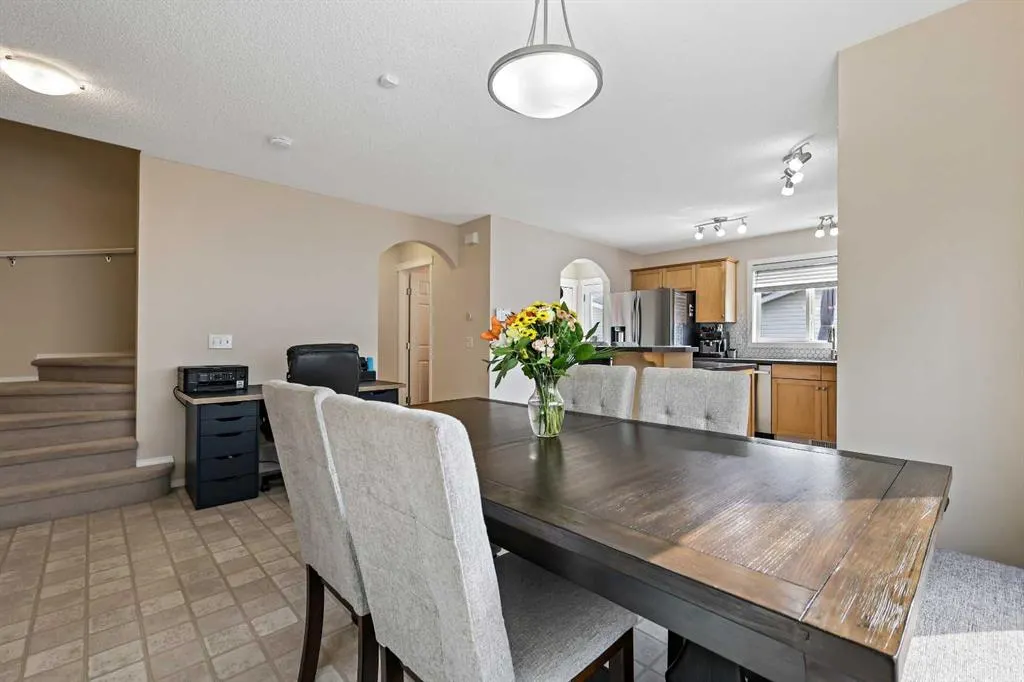 67 Copperfield Heights SE