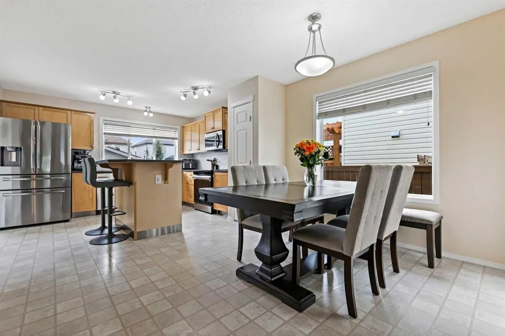 67 Copperfield Heights SE