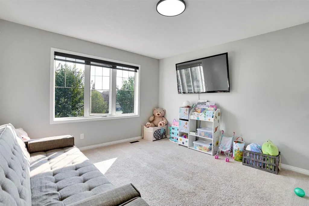 196 Viewpointe Terrace
