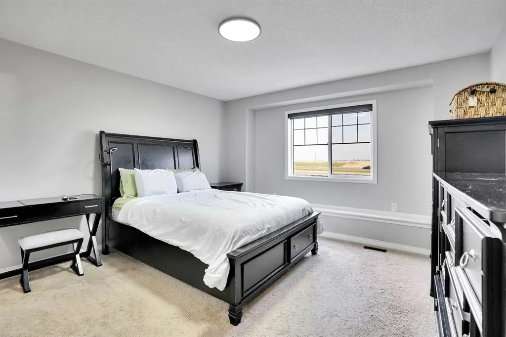 196 Viewpointe Terrace