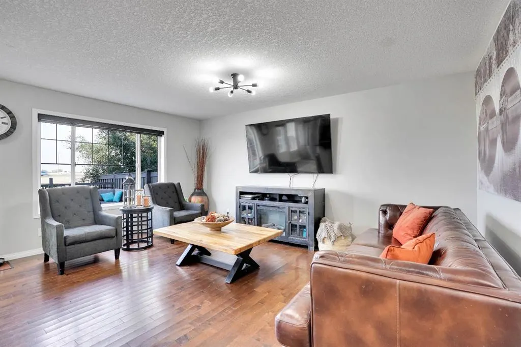 196 Viewpointe Terrace