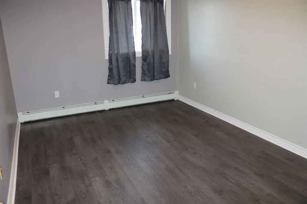 5101 18 Street, #207A