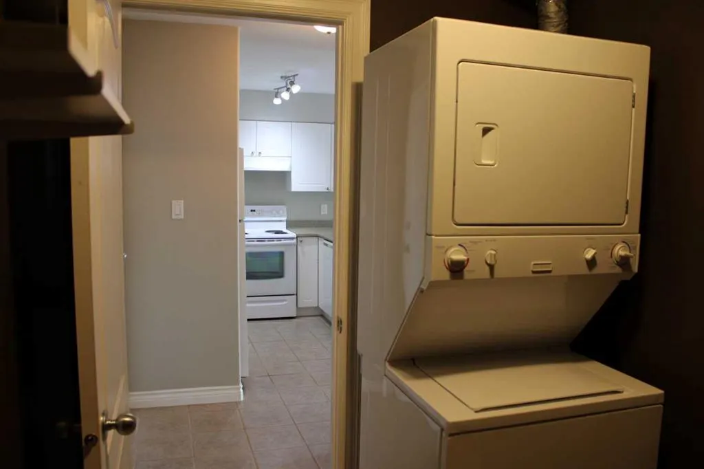 5101 18 Street, #207A