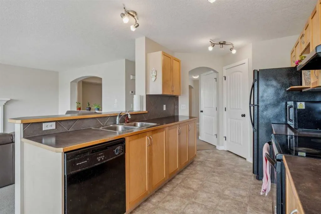 91 Bridlecrest Street SW