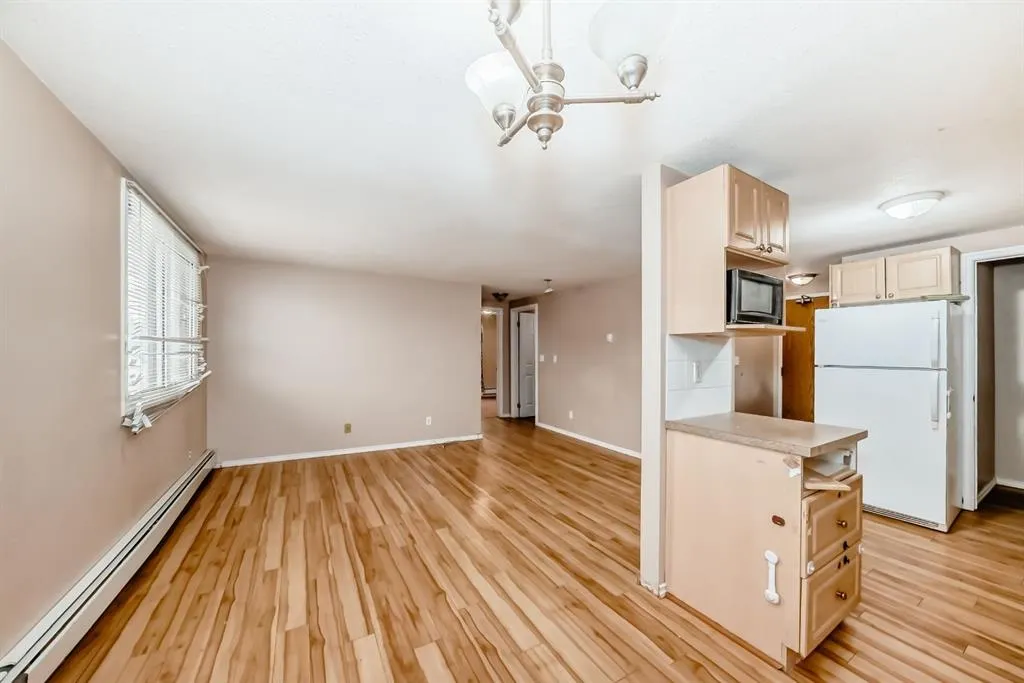 6825 Centre Street NW, #103