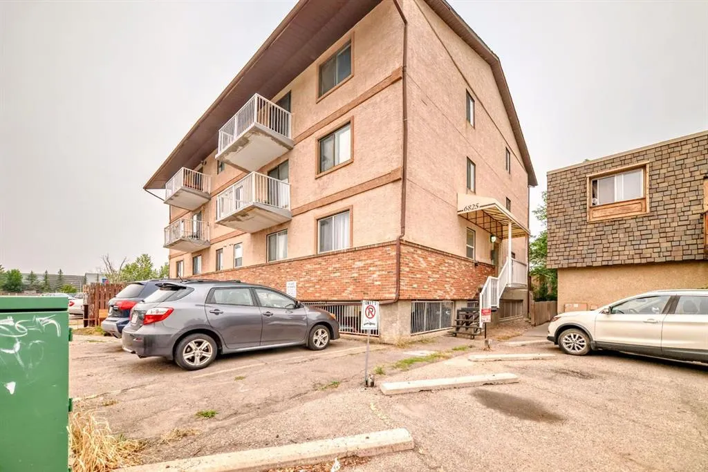 6825 Centre Street NW, #103
