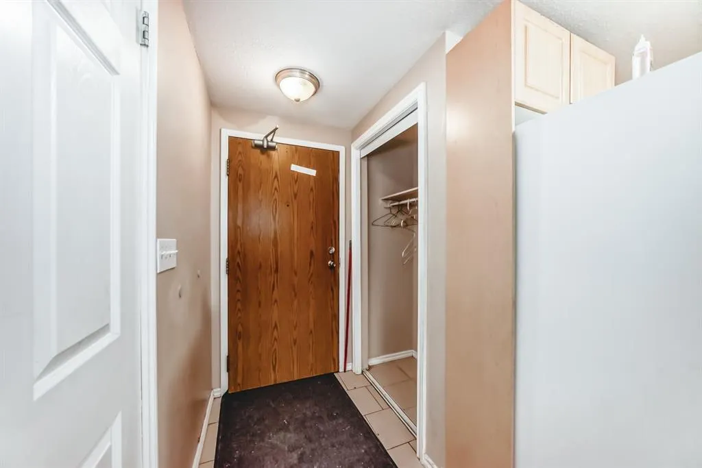 6825 Centre Street NW, #103