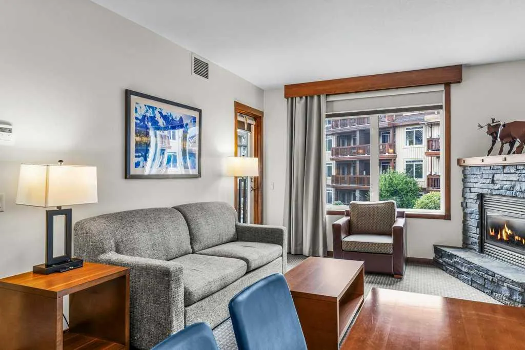 190 Kananaskis Way, #231