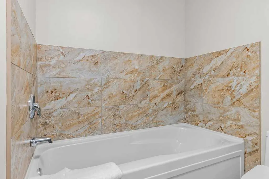 190 Kananaskis Way, #231