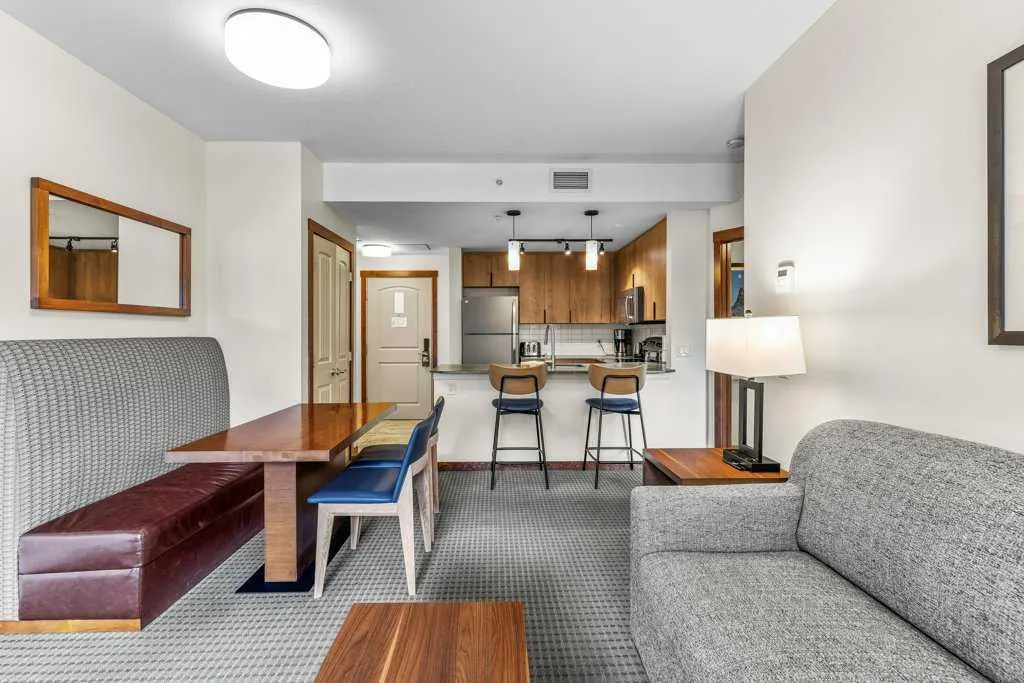 190 Kananaskis Way, #231