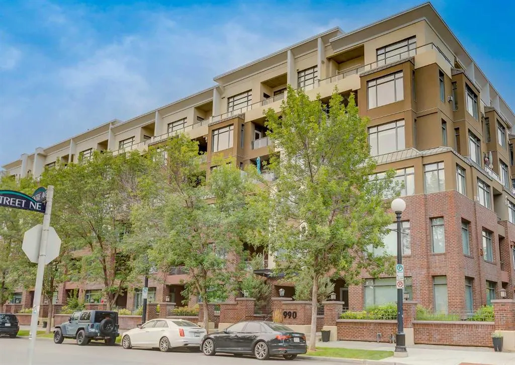 990 Centre Avenue NE, #628