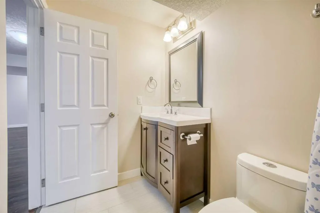 37 Panton View NW