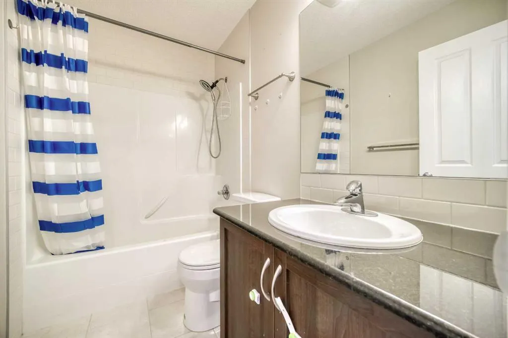 37 Panton View NW