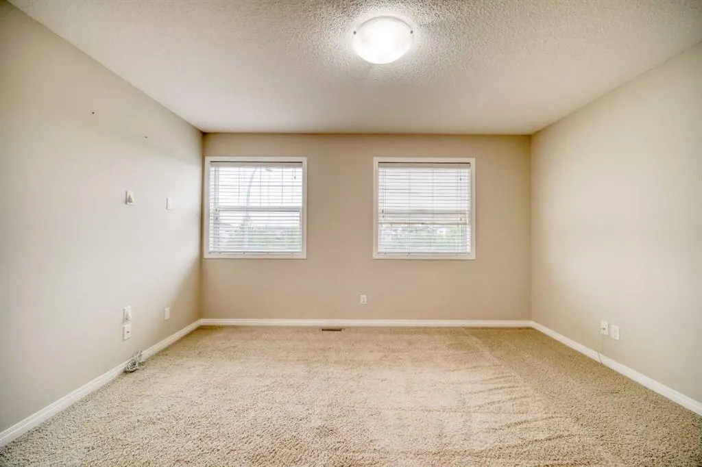 37 Panton View NW