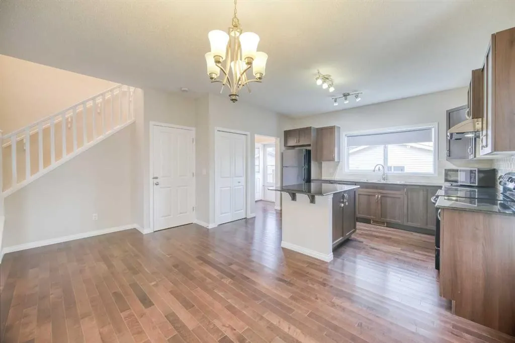 37 Panton View NW