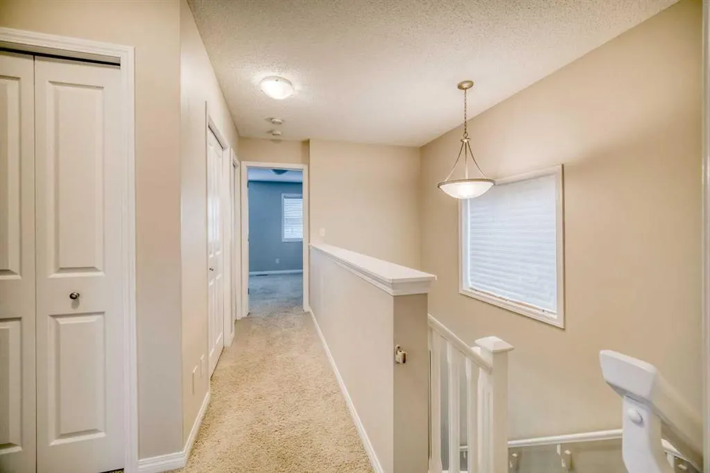 37 Panton View NW