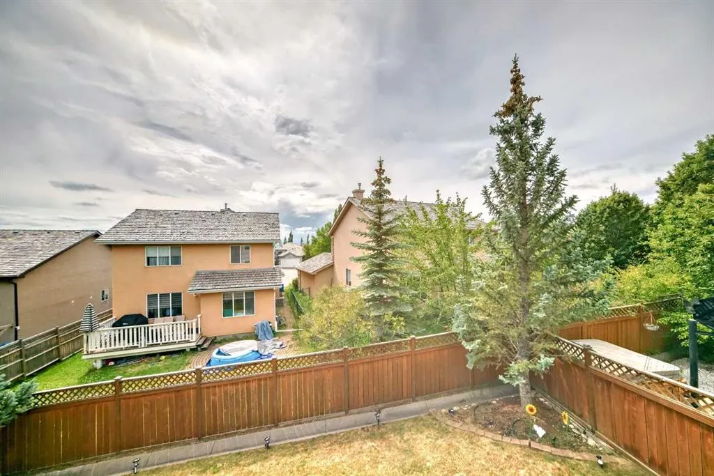 17 Royal Ridge Hill NW