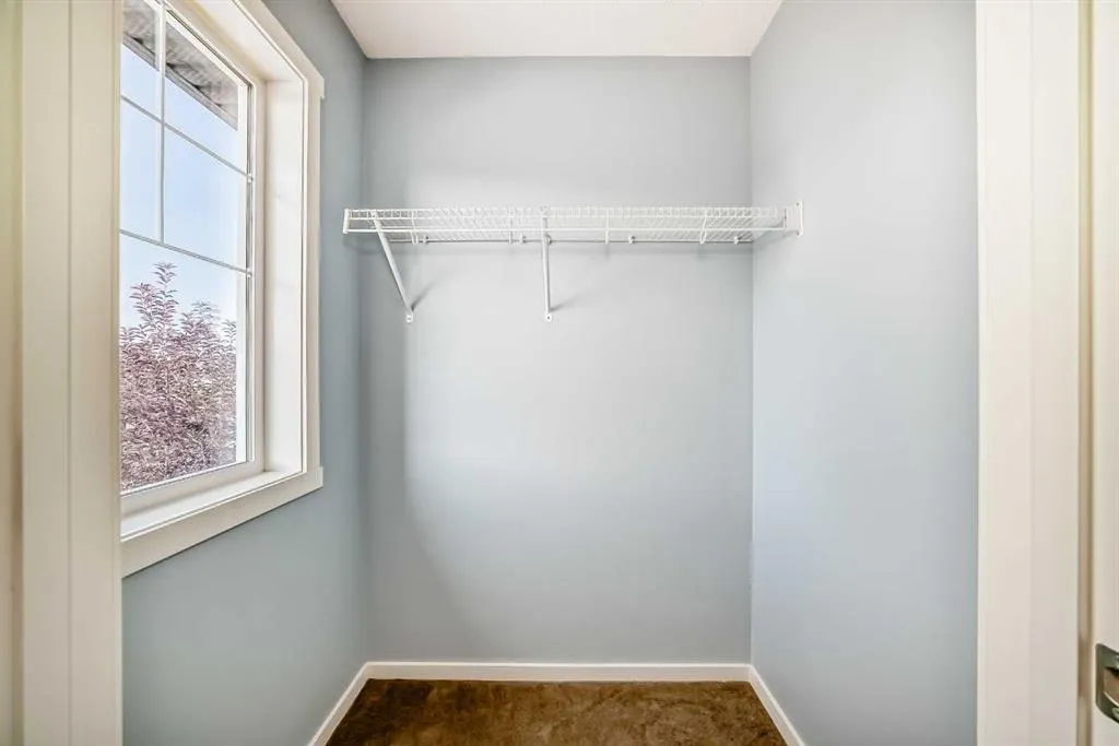57 Brightoncrest Heights