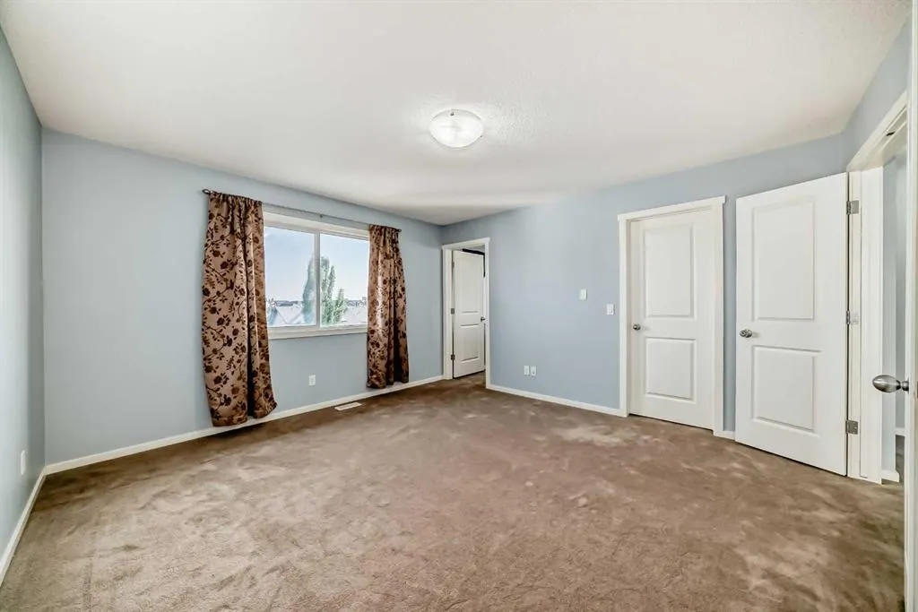57 Brightoncrest Heights