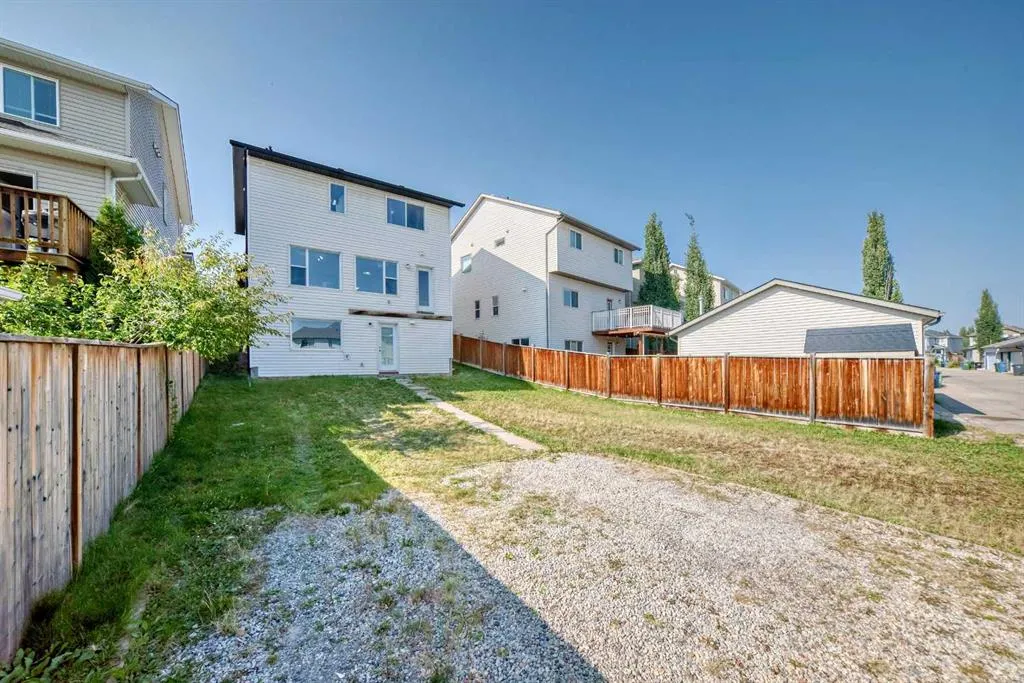 57 Brightoncrest Heights