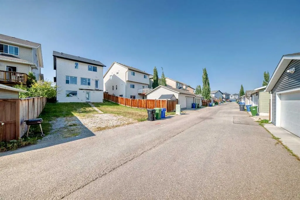 57 Brightoncrest Heights