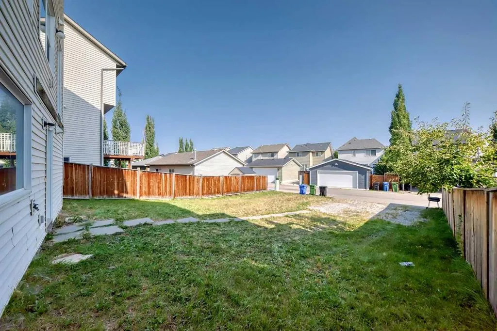 57 Brightoncrest Heights
