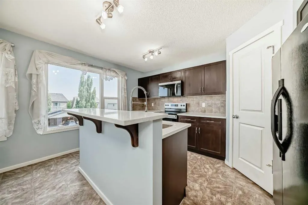 57 Brightoncrest Heights