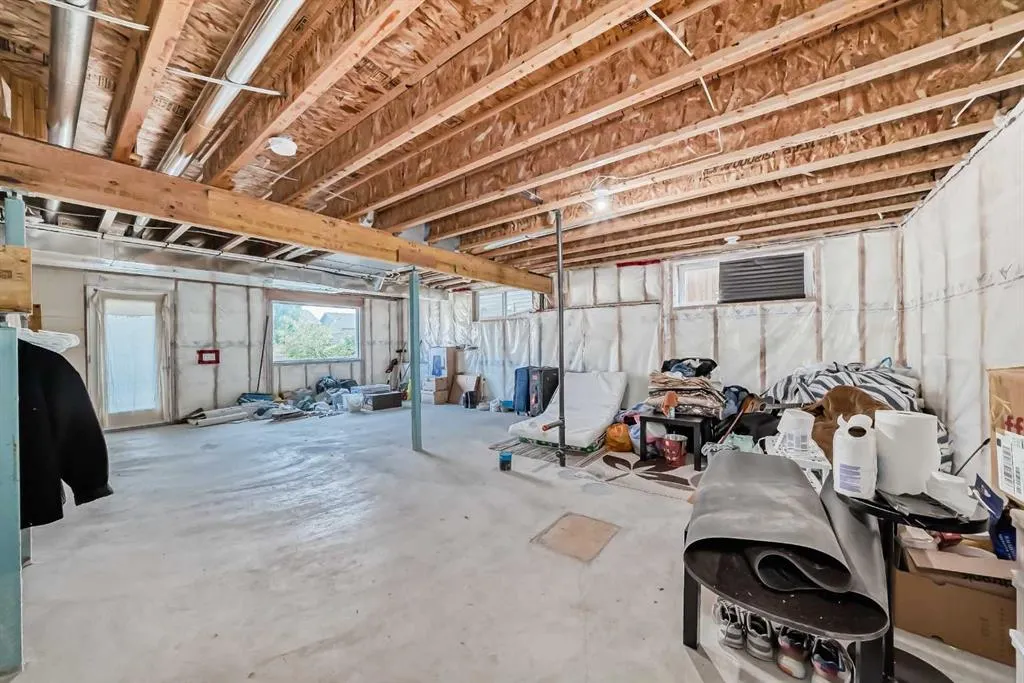 57 Brightoncrest Heights