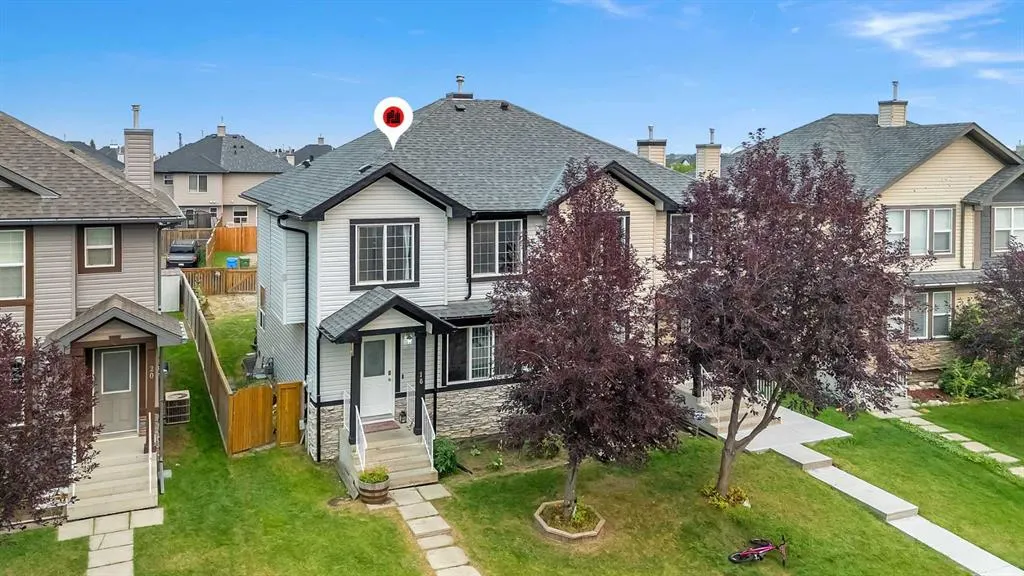 16 Saddlebrook Place NE