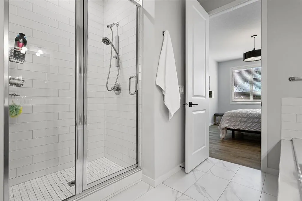 27 Seton Parade SE