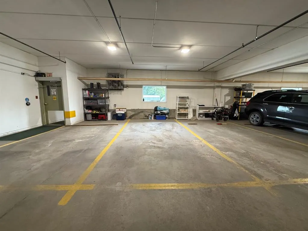 848 4 Avenue, #302