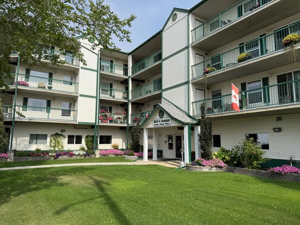 848 4 Avenue, #302