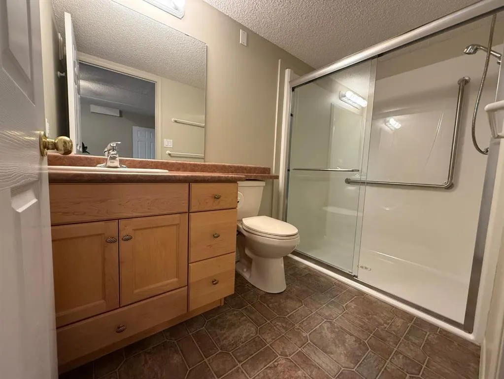 848 4 Avenue, #302