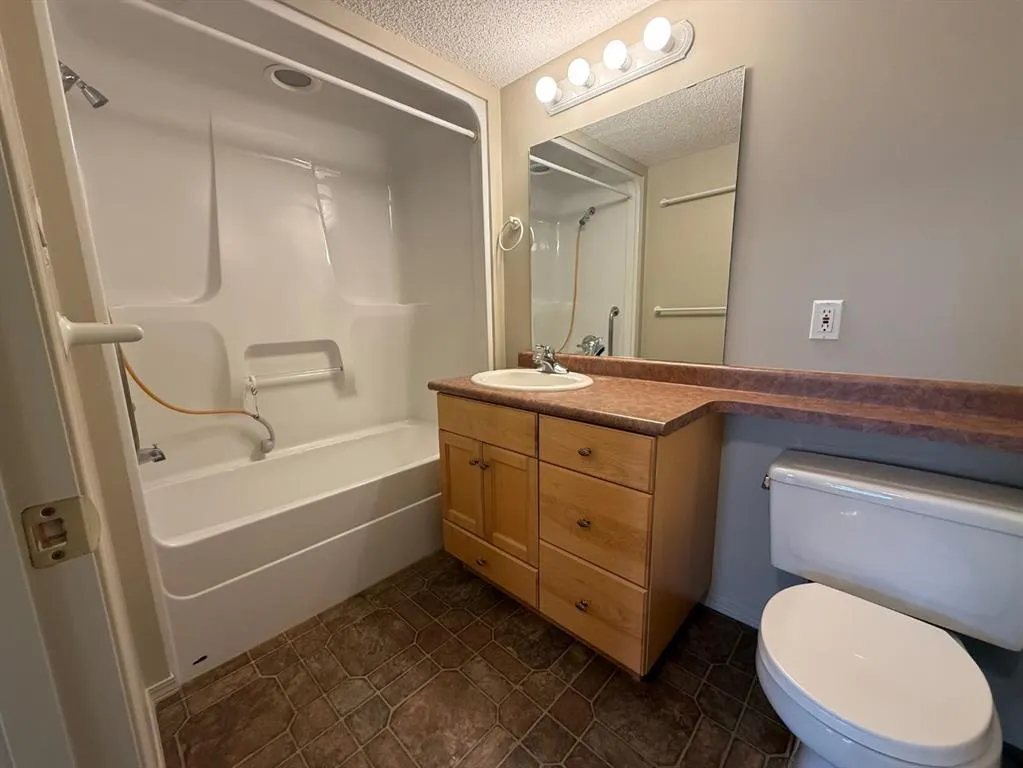 848 4 Avenue, #302