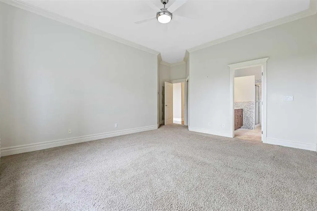 49 Royal Highland Road NW