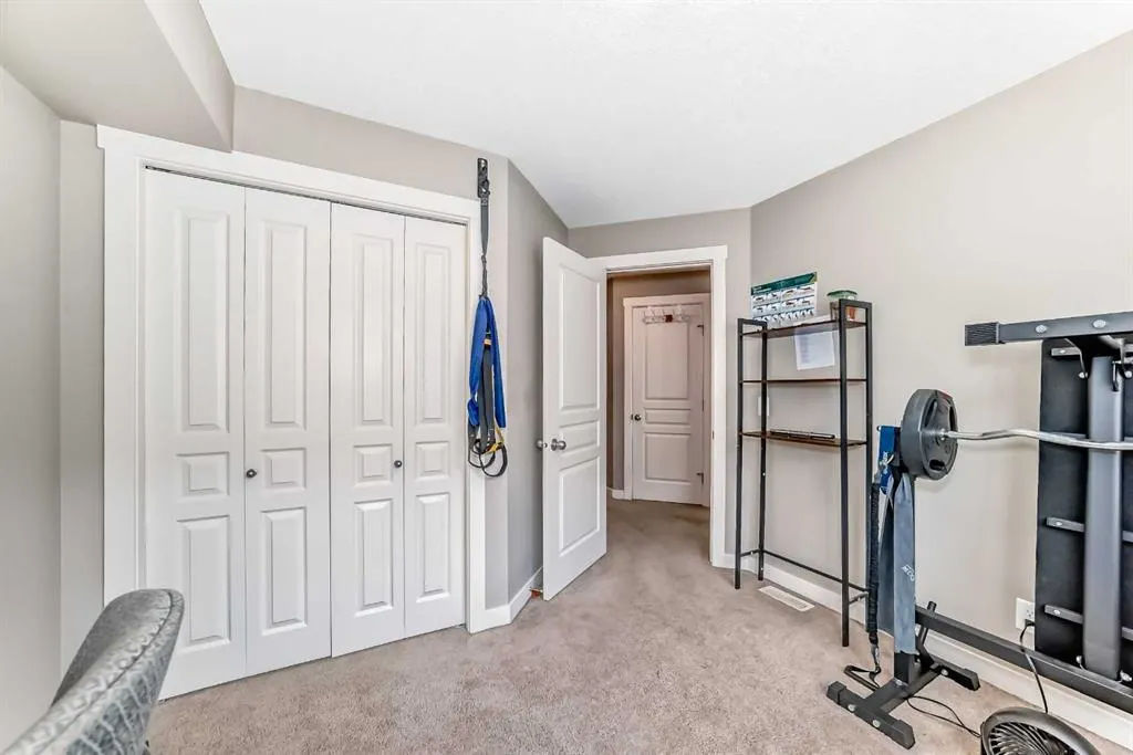 1130 Mckenzie Towne Row SE