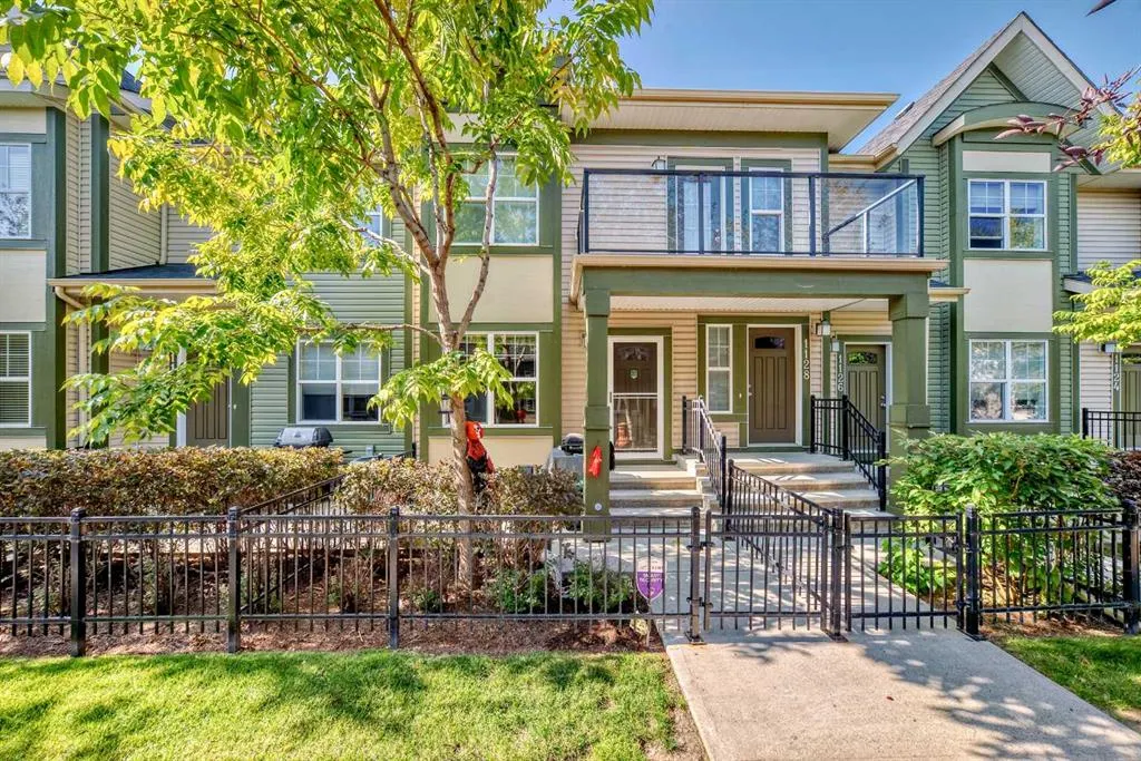 1130 Mckenzie Towne Row SE