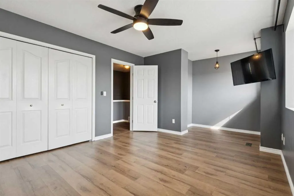 2001 Luxstone Boulevard SW, #104