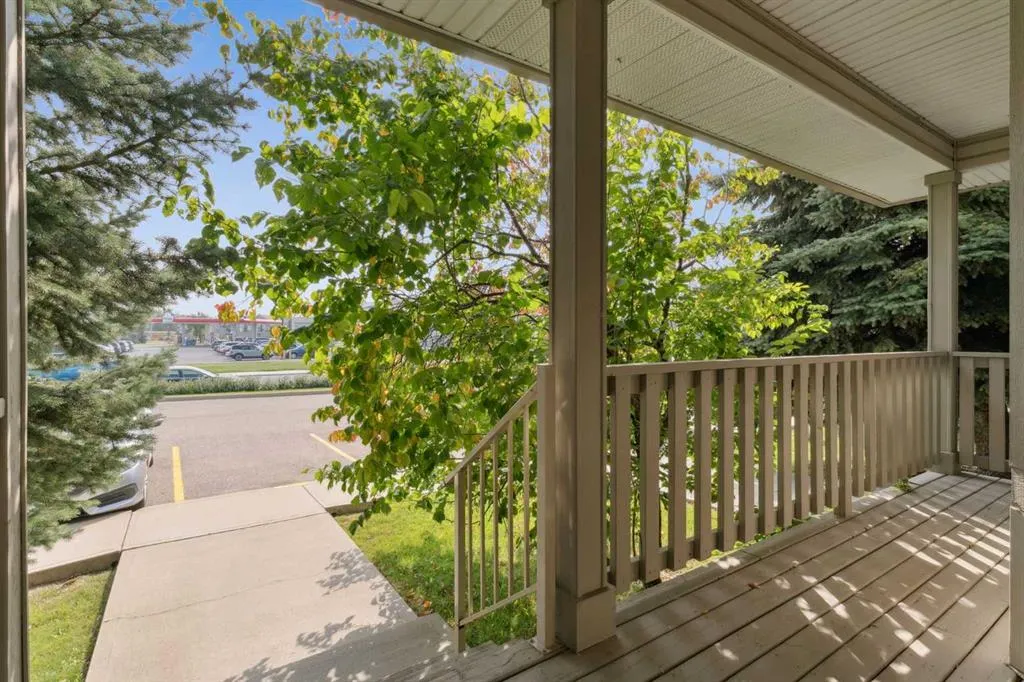 2001 Luxstone Boulevard SW, #104