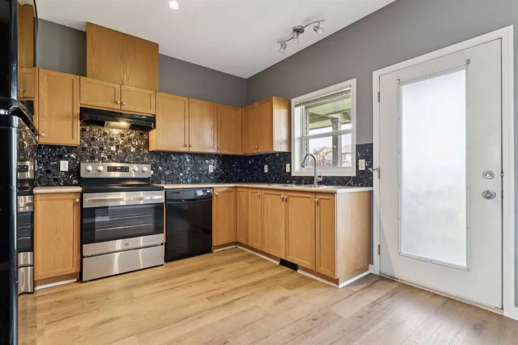 2001 Luxstone Boulevard SW, #104