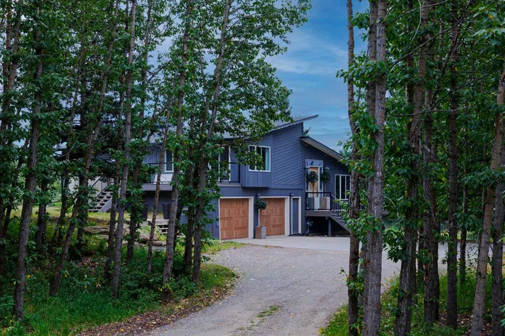 65 Woodland Lane