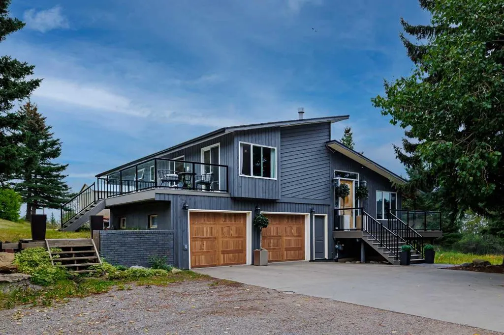 65 Woodland Lane
