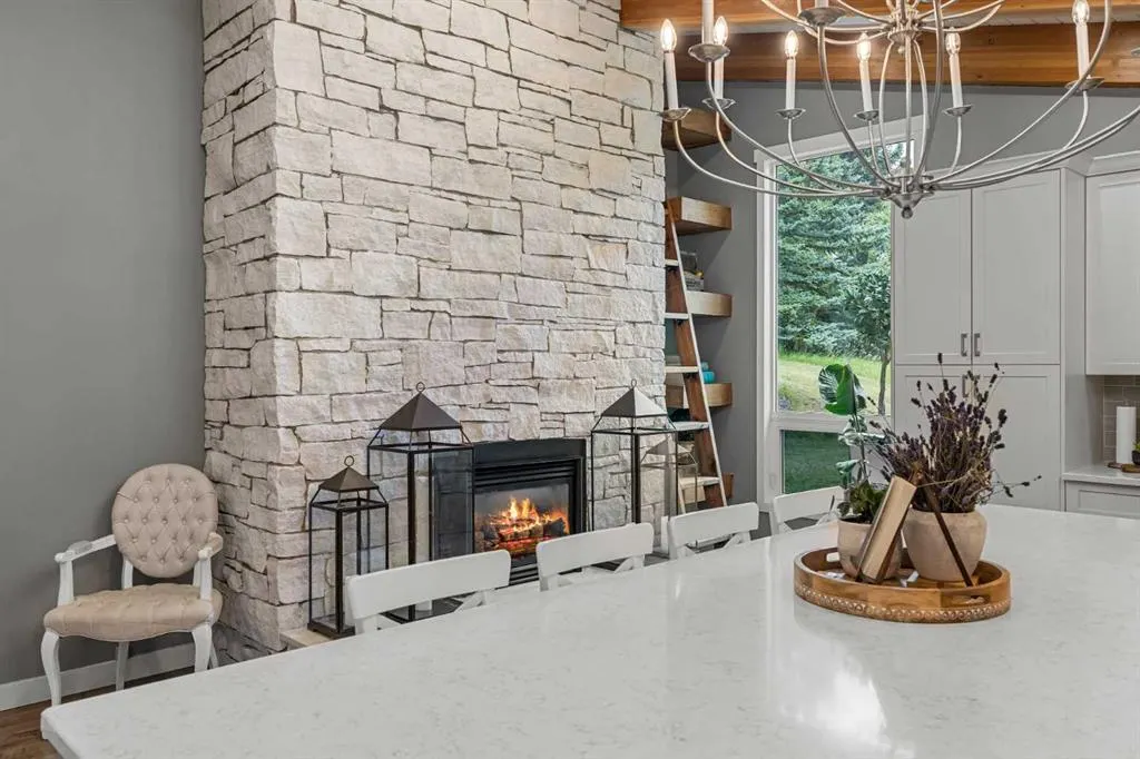 65 Woodland Lane