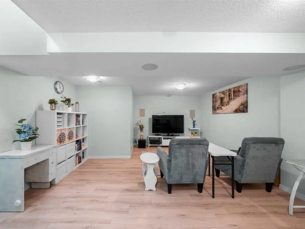 1585 Legacy Circle SE