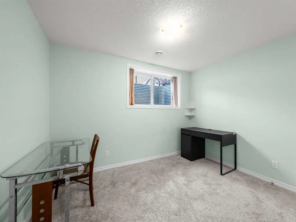 1585 Legacy Circle SE