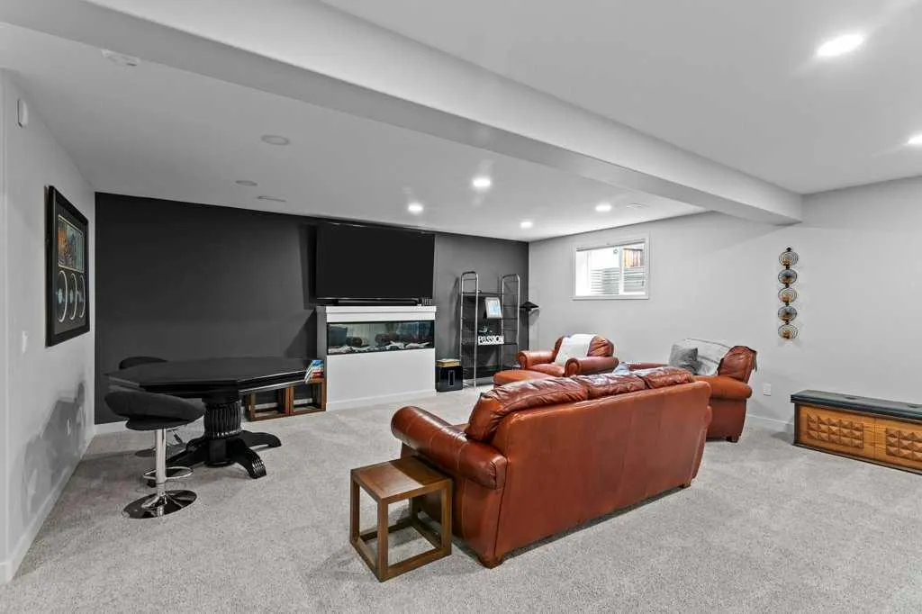 23 Cranleigh Close SE