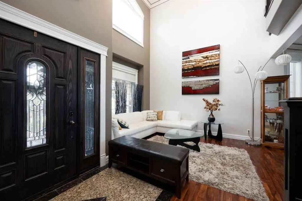 340 Fireweed Crescent