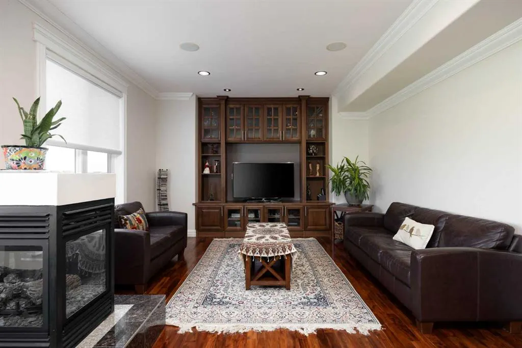 340 Fireweed Crescent
